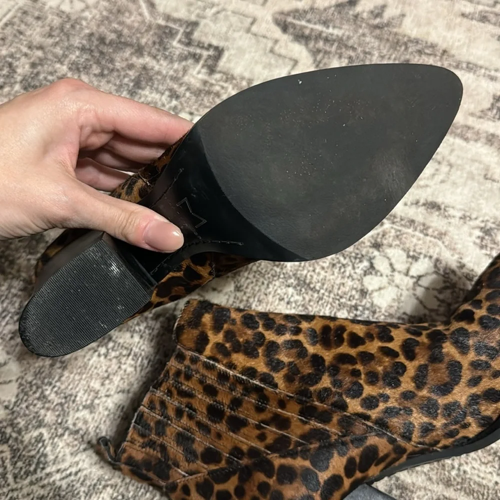 EUC Marc Fisher Leopard Ankle Boots - Picture 4 of 6